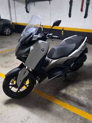 YAMAHA XMAX 250 CONNECTED ABS YAMAHA XMAX 250 CONNECTED ABS